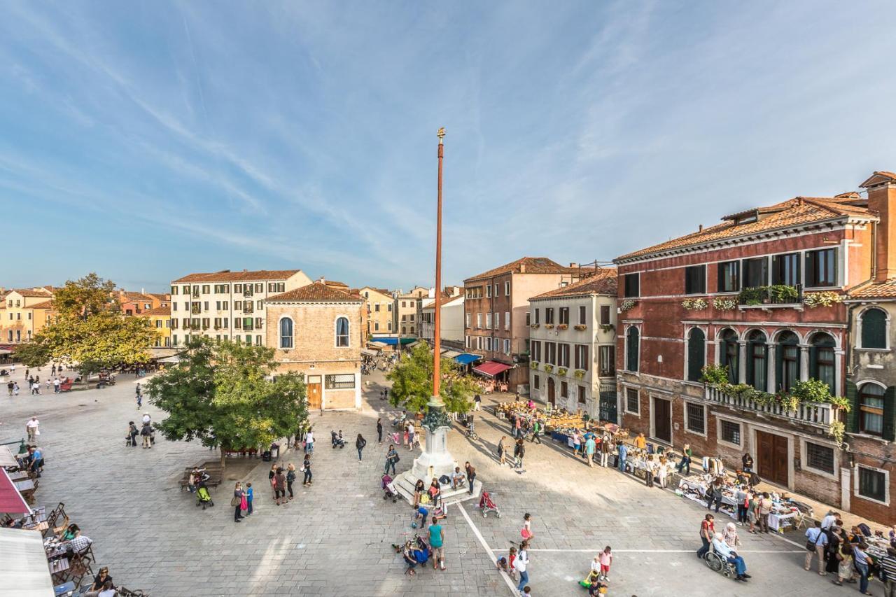 Ca' Meraviglia Canal View *